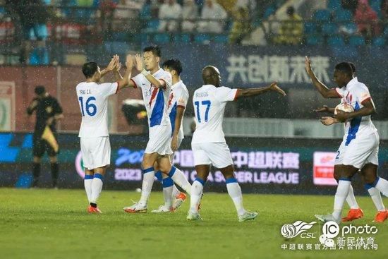 国产在线观看禁18